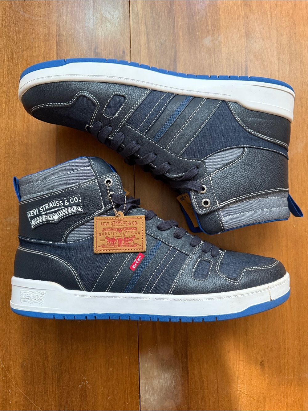 Levi's Men's Navy and White High-Top Sneakers with Blue Outsole
